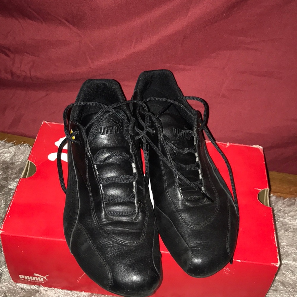 Men sneakers